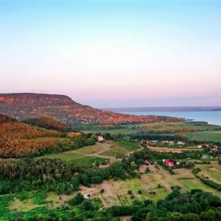 Stephanie B * Balatonboglár