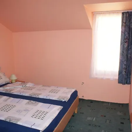 Stephanie B Apartmán *